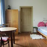 Hollerhof - Urwuechsiges Paradies - Kreativurlaub * Friedrichswalde