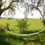 Hollerhof - Urwuechsiges Paradies - Kreativurlaub Friedrichswalde
