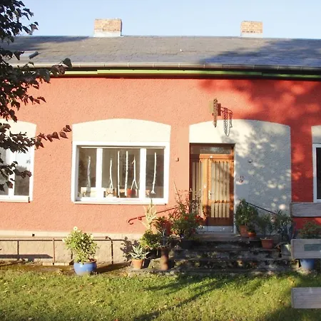 Hollerhof - Urwuechsiges Paradies - Kreativurlaub Apartmán *