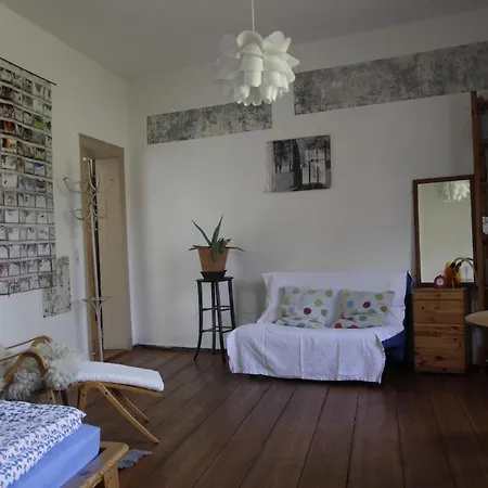 Hollerhof - Urwuechsiges Paradies - Kreativurlaub Apartment Friedrichswalde